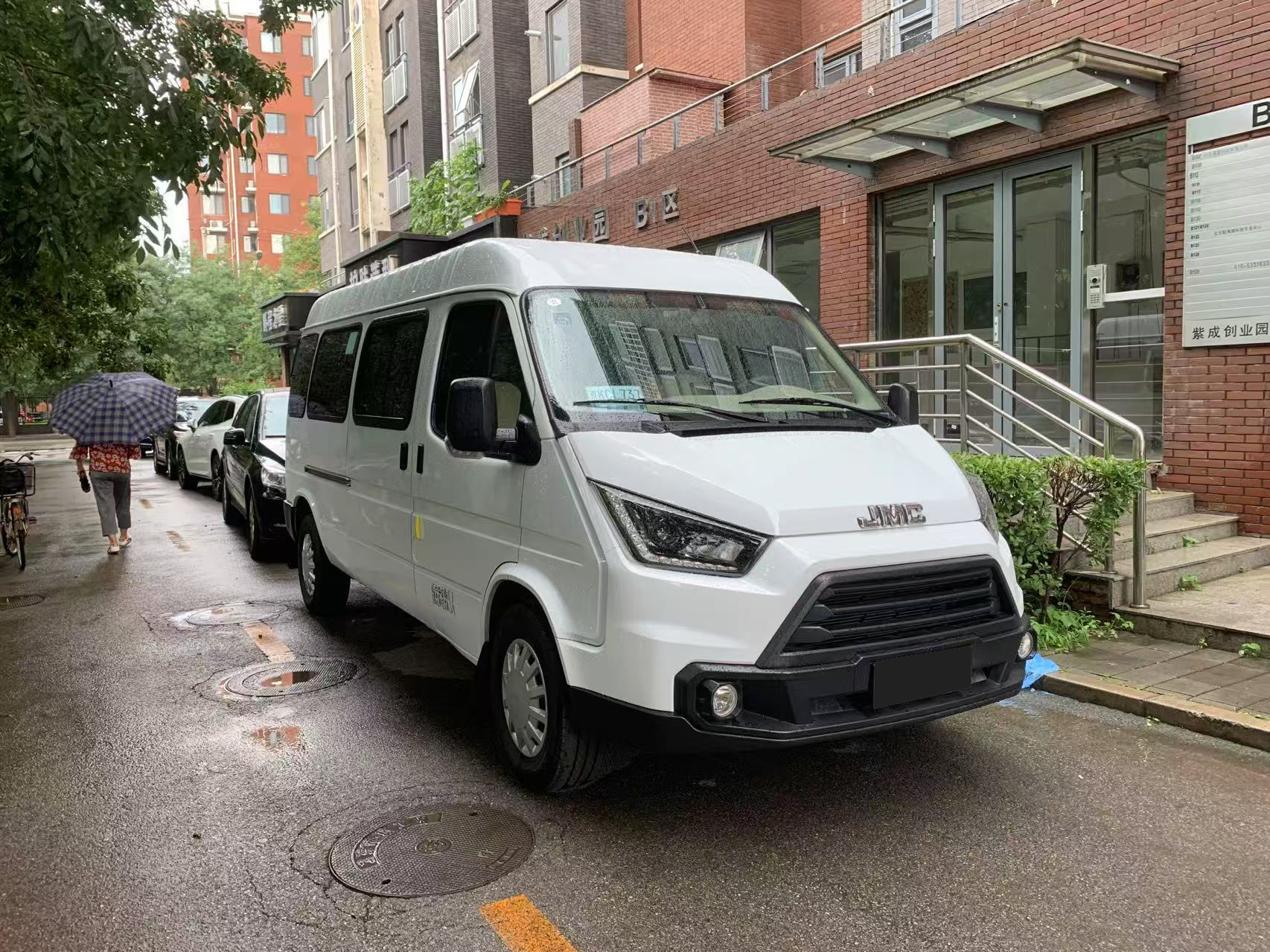 选择北京客运公司大巴租赁，享受安心旅程(图1)